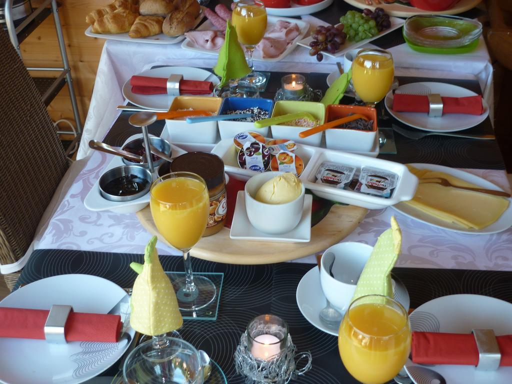 Tonnie'S Bed And Breakfast Kerkrade Ngoại thất bức ảnh