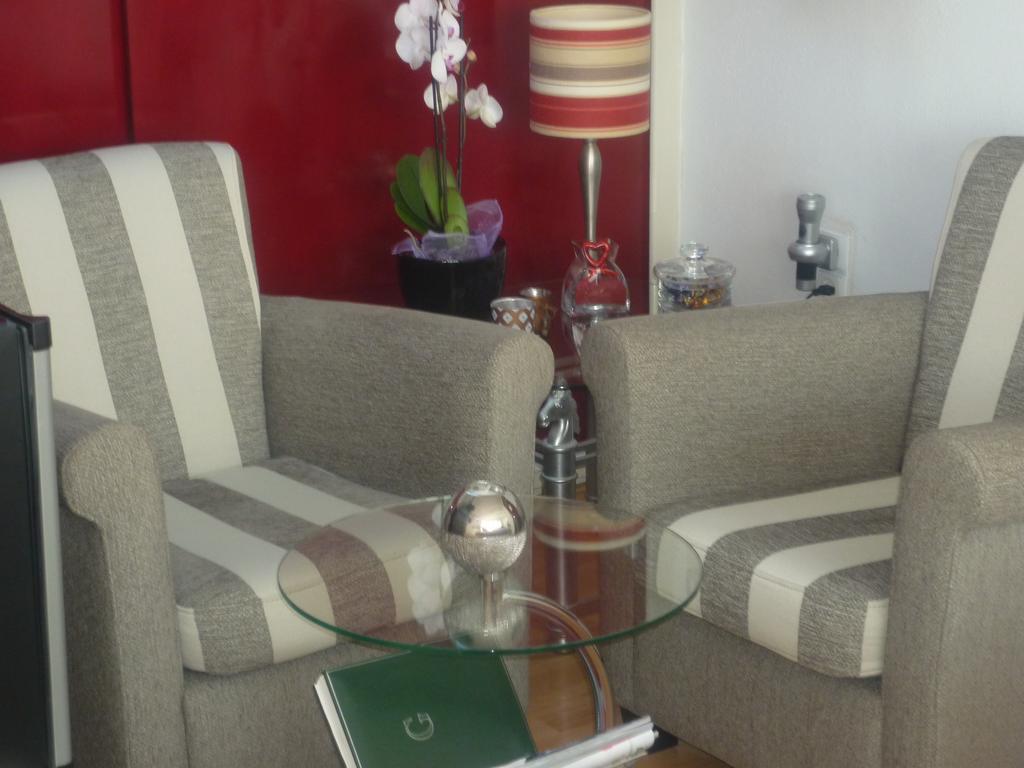 Tonnie'S Bed And Breakfast Kerkrade Ngoại thất bức ảnh