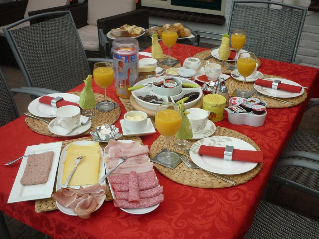 Tonnie'S Bed And Breakfast Kerkrade Ngoại thất bức ảnh